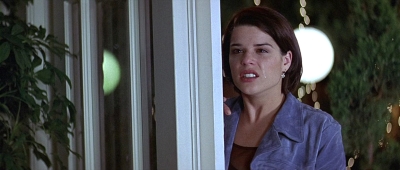 Scream_2_mp42415.jpg