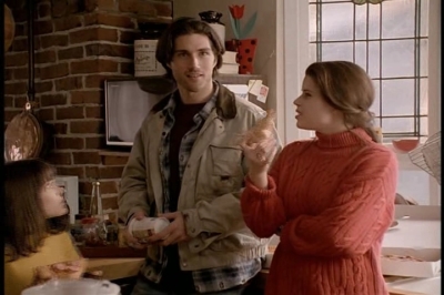 Party_of_Five_1x01_avi0137.jpg