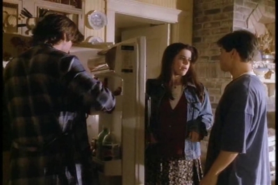 Party_of_Five_1x06_avi5916.jpg