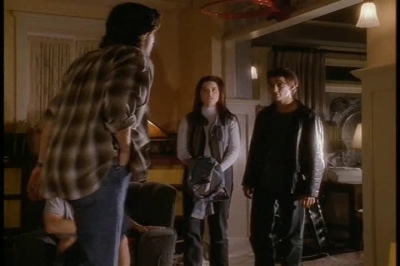 Party_of_Five_1x06_avi7102.jpg