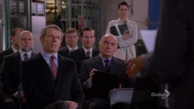 The_Philanthropist_S01E03_avi6089.jpg