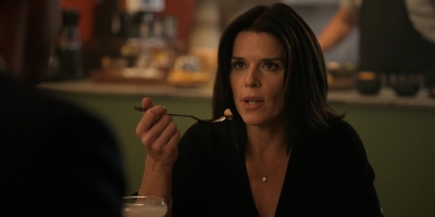 The_Lincoln_Lawyer_S02E01_mkv0651.jpg